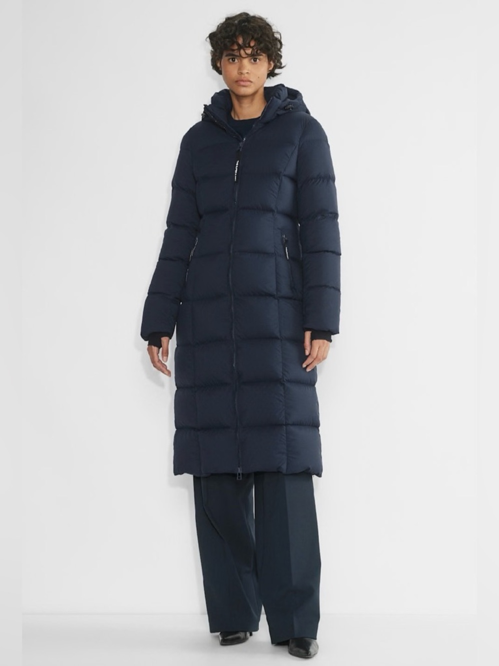 Aritzia Super Puff Long- Fitted